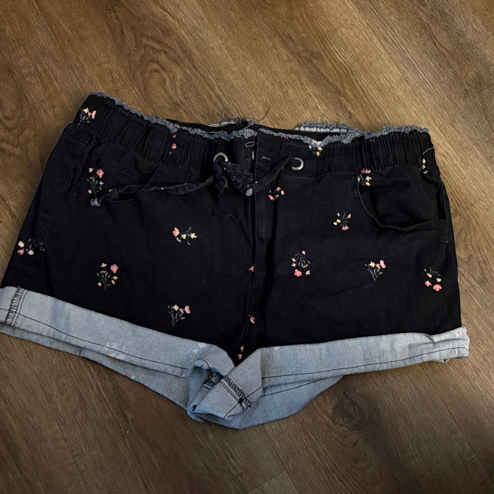 NOBO Shorts 15/17